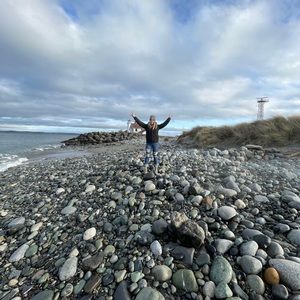 Meet your Posher, Saydee